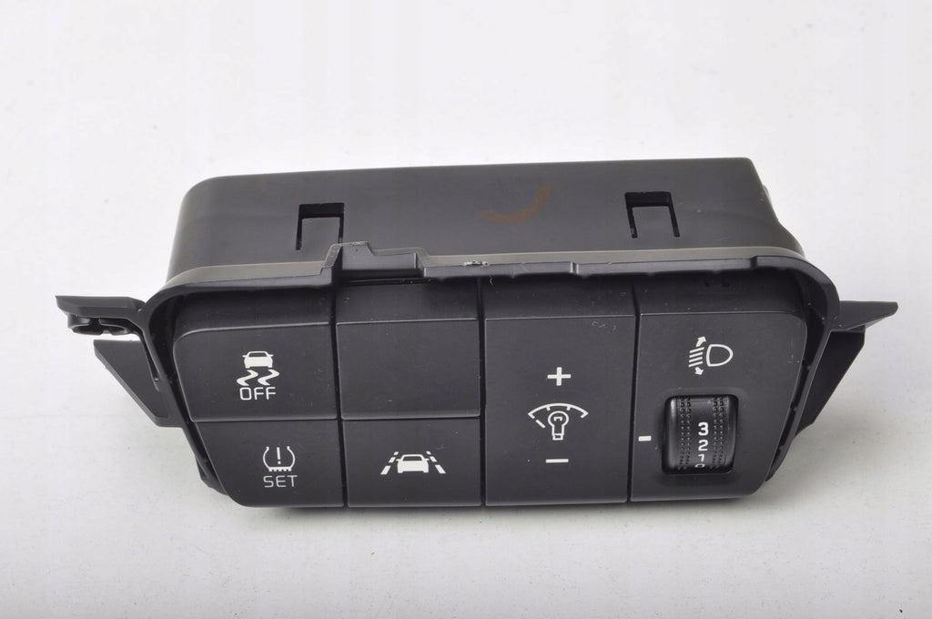 KIA RIO IV SWITCH PANEL 84757-H8RA0