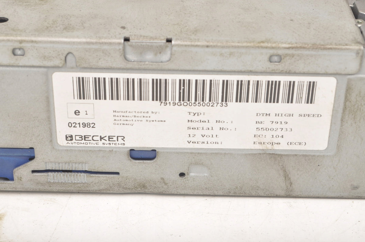 KIA SORENTO AND RADIO 55002733 BECKER DTM BE7919