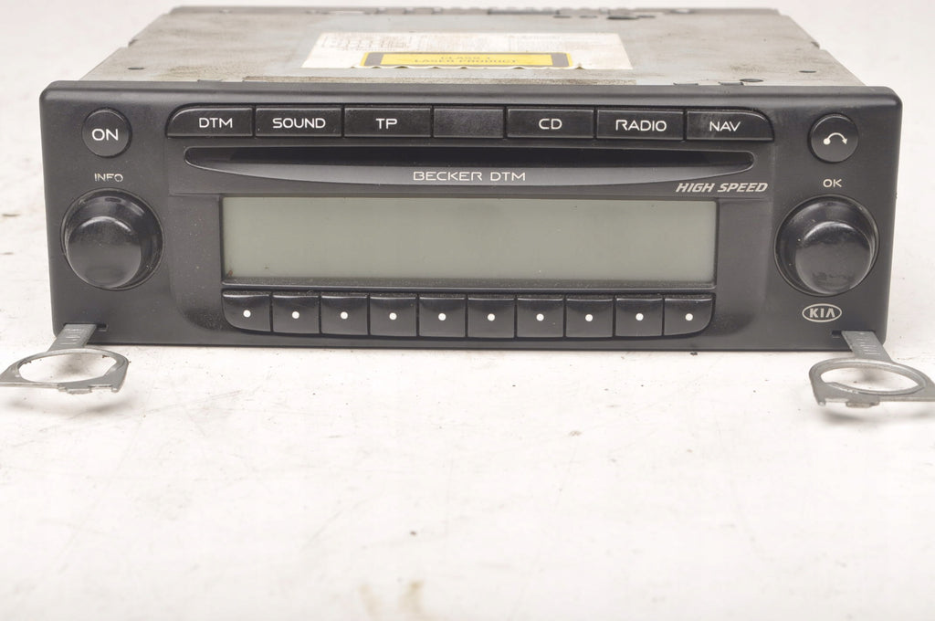KIA SORENTO AND RADIO 55002733 BECKER DTM BE7919