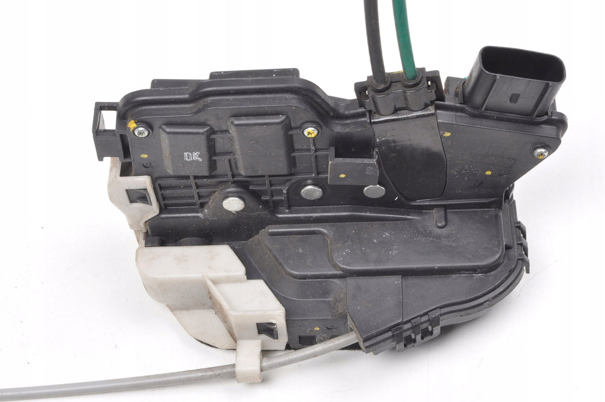 KIA SORENTO II DOOR LOCK RIGHT REAR LIFT 5PIN