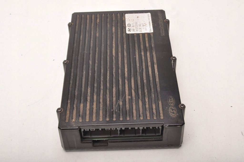 KIA SORENTO II RADIO AMPLIFIER 963702PAA0 LIFT
