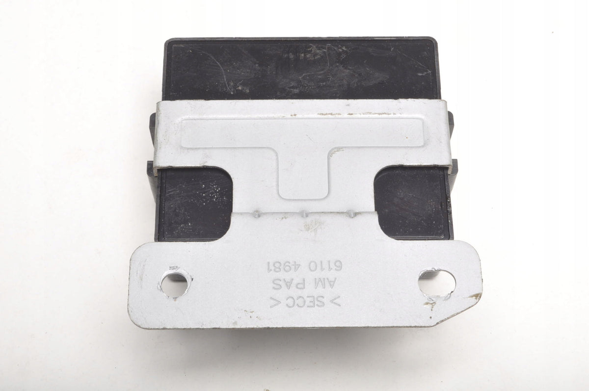 KIA SOUL AND DRIVER MODULE 95700-2K000