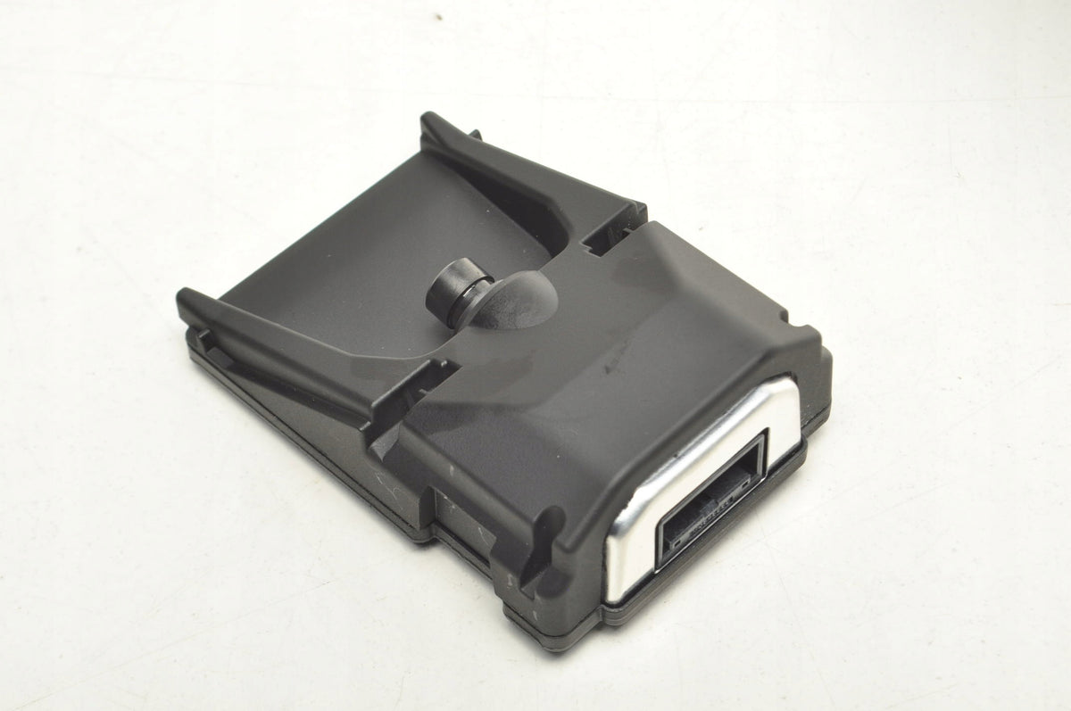 KIA X-CEED CAMERA LANE CHANGE ASSISTANT 99211-J7220