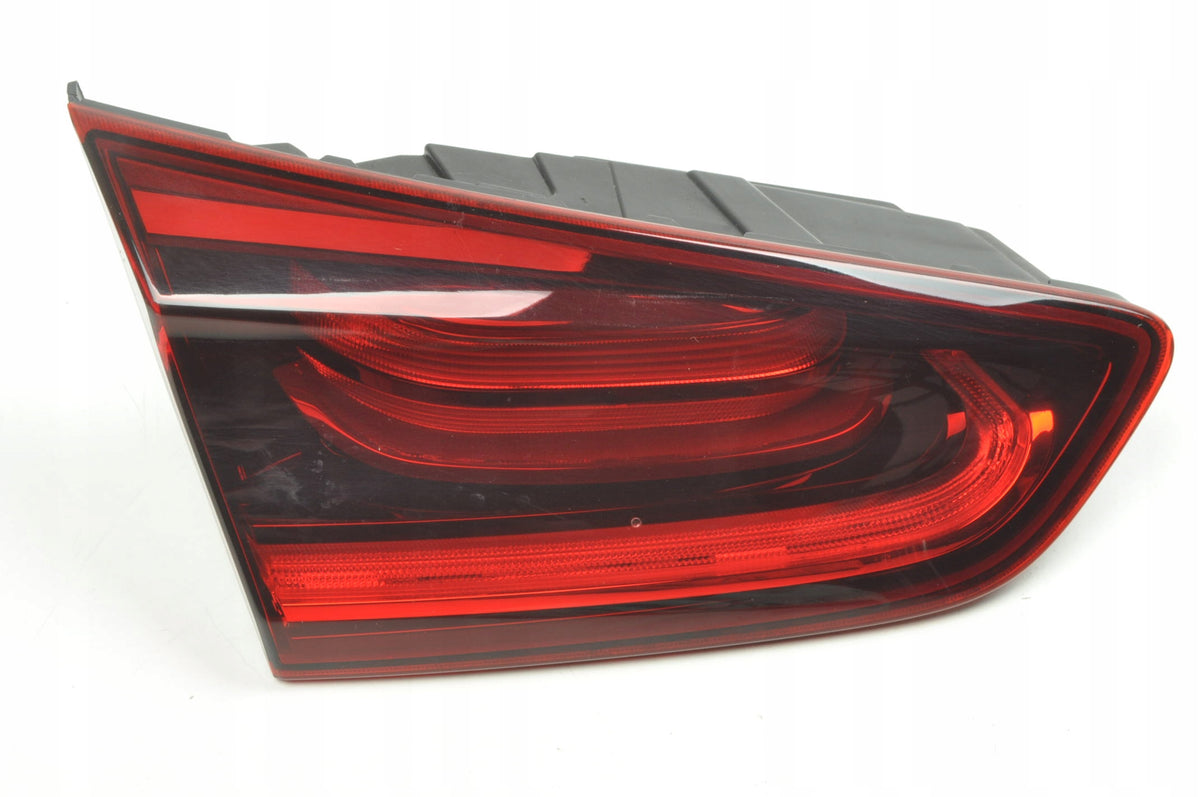 KIA X-CEED LAMP LEFT REAR FLAP J7924-33200 J7924-33210