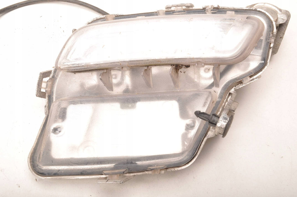 LAMP DRL RIGHT FRONT HALOGEN RIGHT VOLVO XC60 AND 31420394