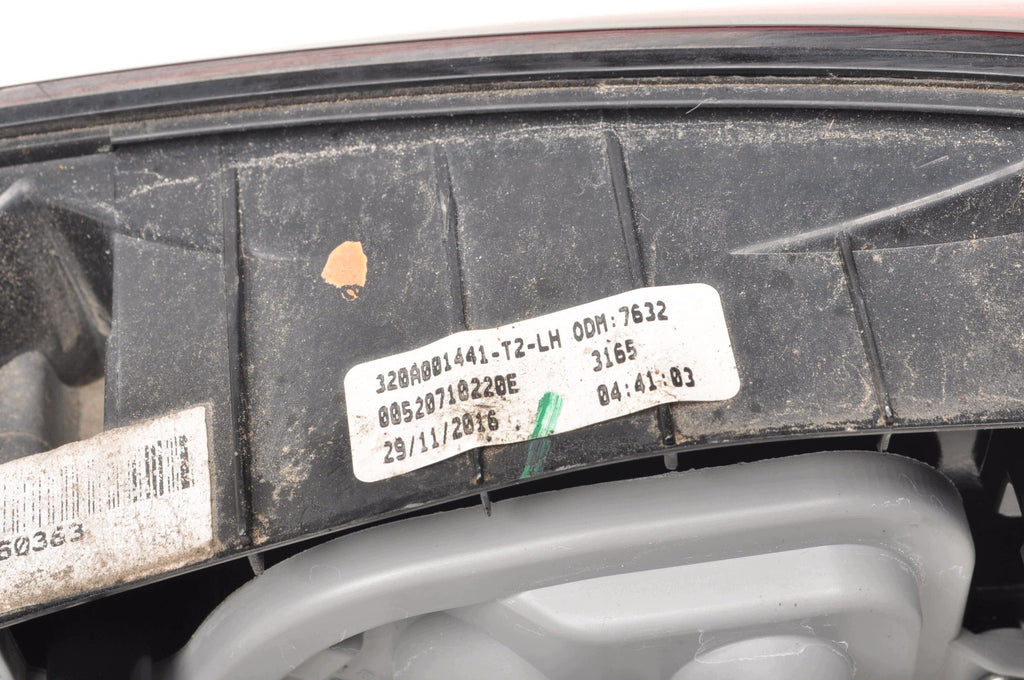 LAMP LEFT REAR FLAP FIAT TIPO II 00520710220E HB 5D