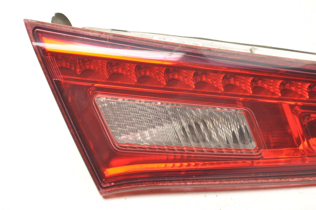 LAMP LEFT REAR IN FLAP ALFA ROMEO GIULIETTA 50513401 HB 5D