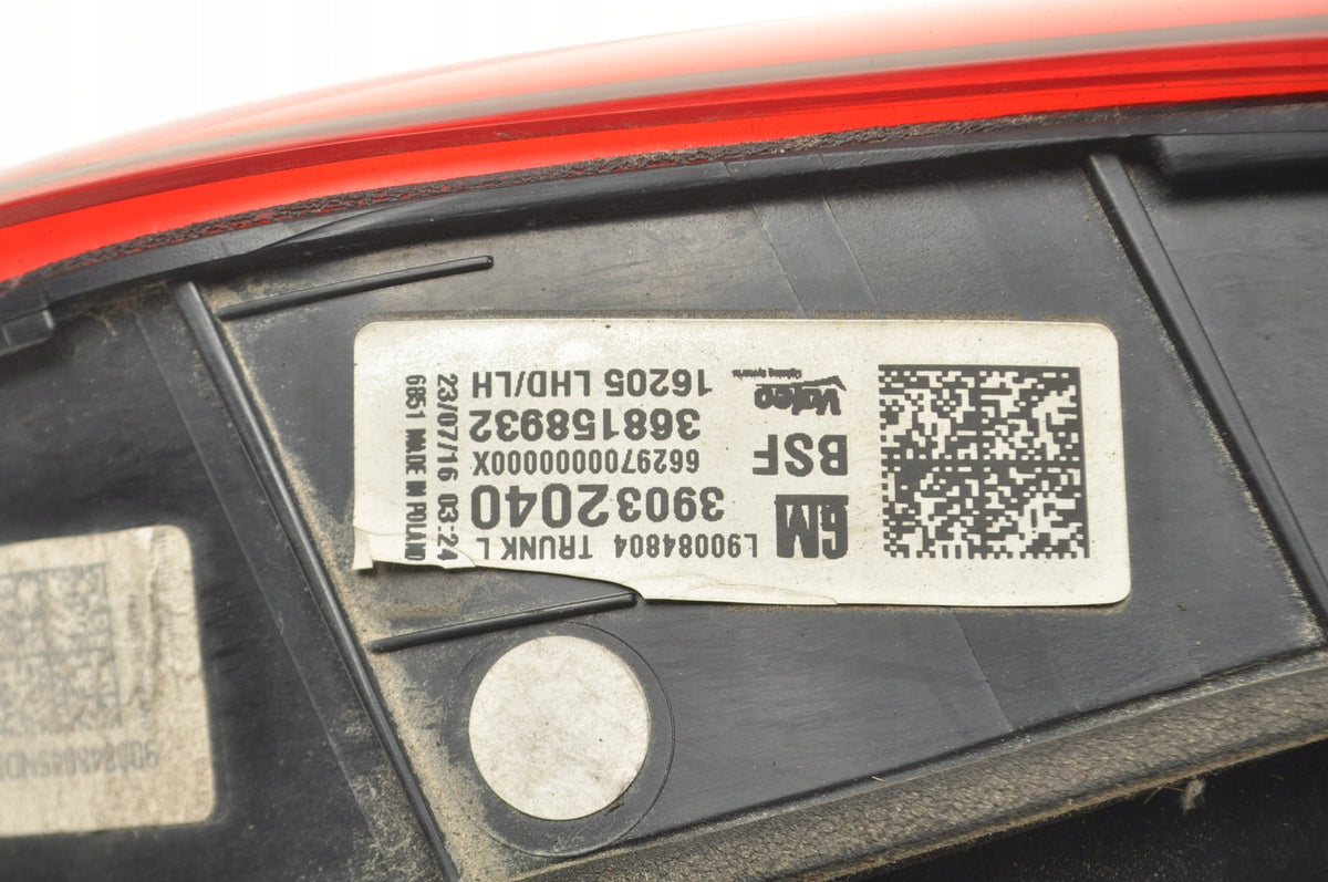 LAMP LEFT REAR IN FLAP OPEL ASTRA K 39032040 STATION WAGON
