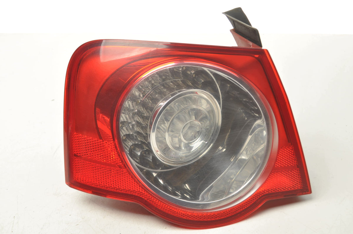 LAMP LEFT REAR VOLKSWAGEN PASSAT B6 3C5945095C SEDAN
