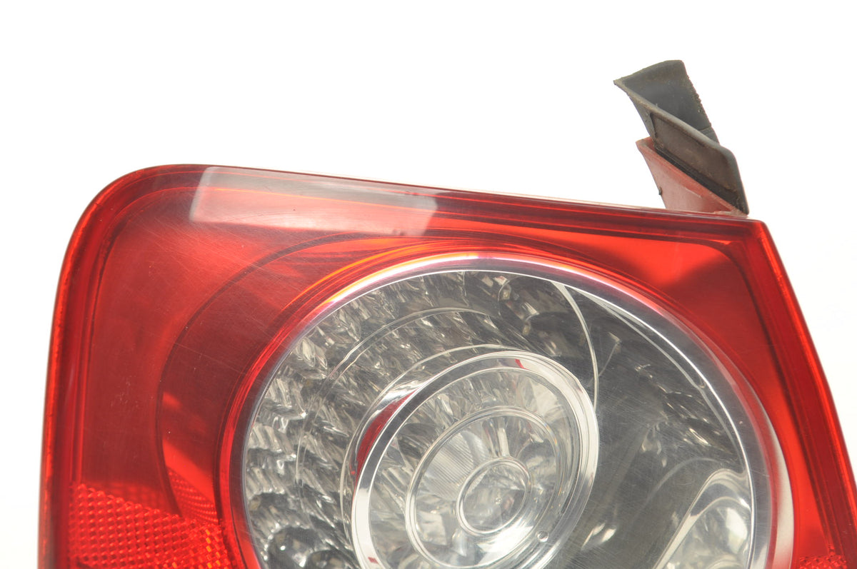 LAMP LEFT REAR VOLKSWAGEN PASSAT B6 3C5945095H SEDAN EU