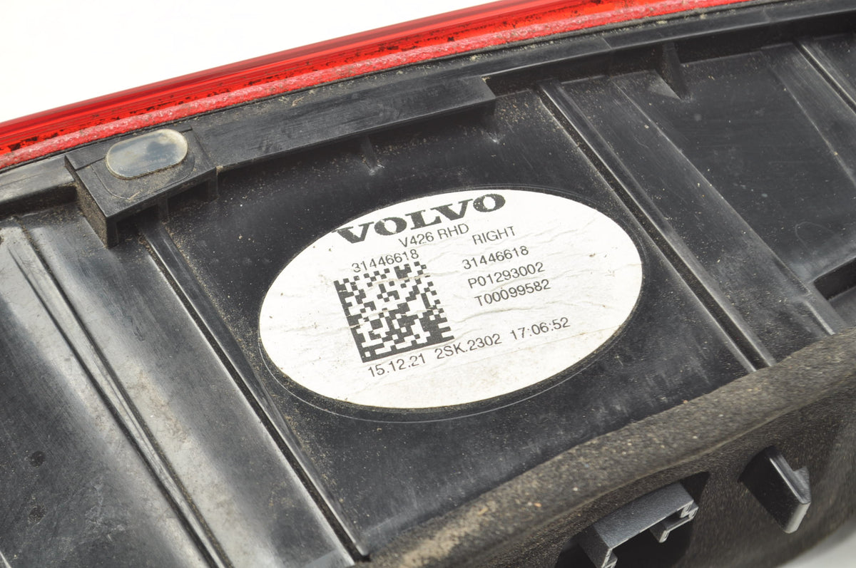 LAMP RIGHT REAR FLAP VOLVO XC60 II 31446618 SUV