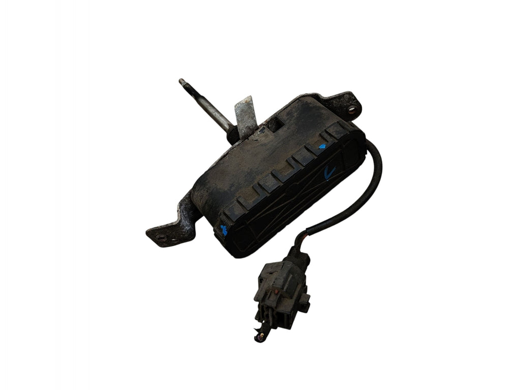 LAMP WIPER MOTOR LEFT FRONT VOLVO S80 AND 9154527