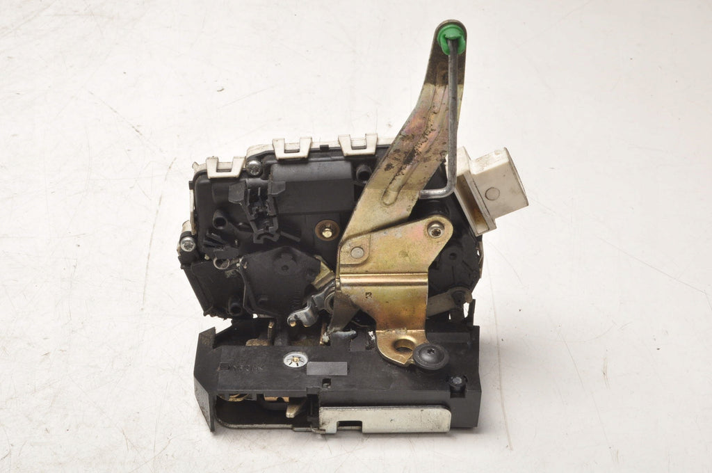 LAND ROVER DISCOVERY L318 TAILGATE LOCK