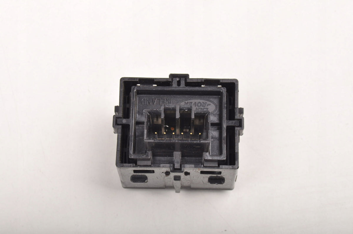 LAND ROVER DISCOVERY L550 FLAP OPENING BUTTON