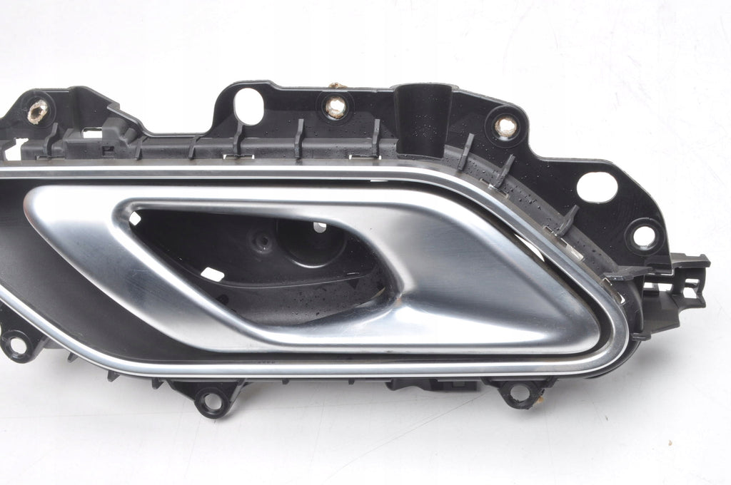 LAND ROVER RANGE ROVER L560 HANDLE RIGHT FRONT J8A2-22600-AB