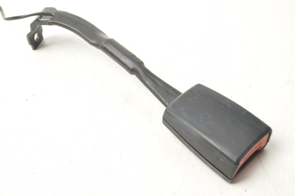 LEFT BELT CLIP SKODA OCTAVIA II 1Z1858471C