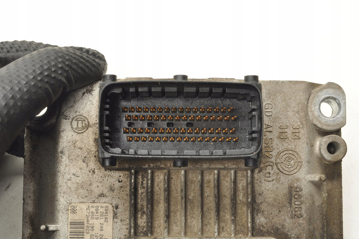 Lancia Musa FIAT IDEA 1.4 16V 95 HP COMPUTER ENGINE CONTROLLER 0261208207