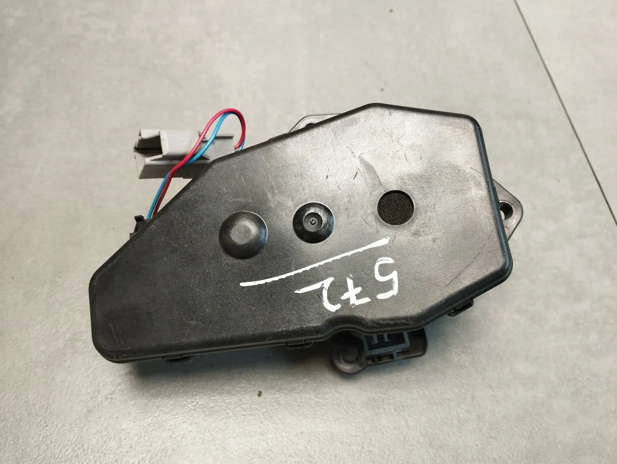 Land Rover Range Rover Sport L320 FLAP PULL REAR AF6314B529AE