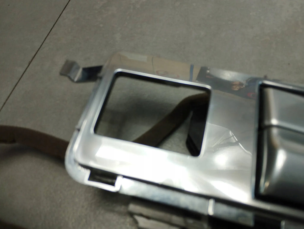 Land Rover Range Rover Sport L320 INTERIOR HANDLE LEFT FRONT AH2222601AA