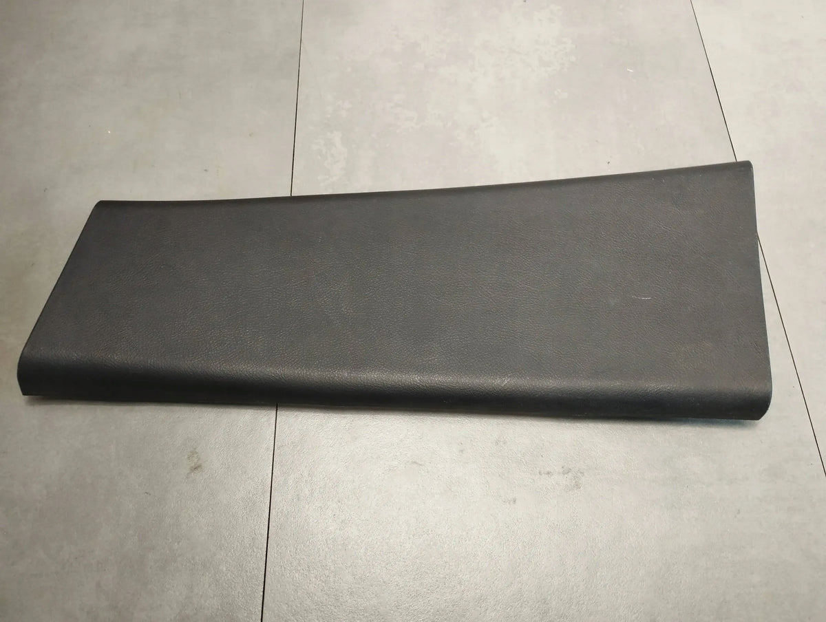 Land Rover Range Rover Sport L320 POST COVER 632240042