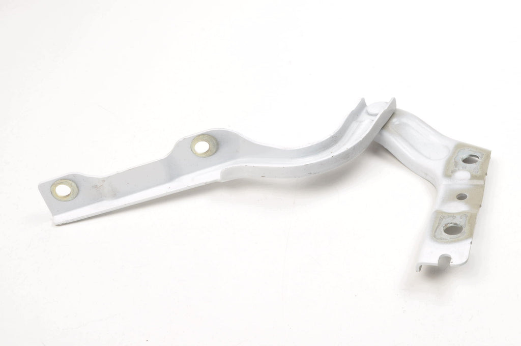 MASK HINGE MG ZS II RIGHT 11413886 5WSB