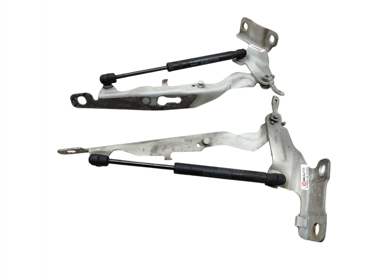 MASK HINGES LEFT RIGHT VOLVO XC60 AND 08-13 30779283 30779282 LAK. 614-46