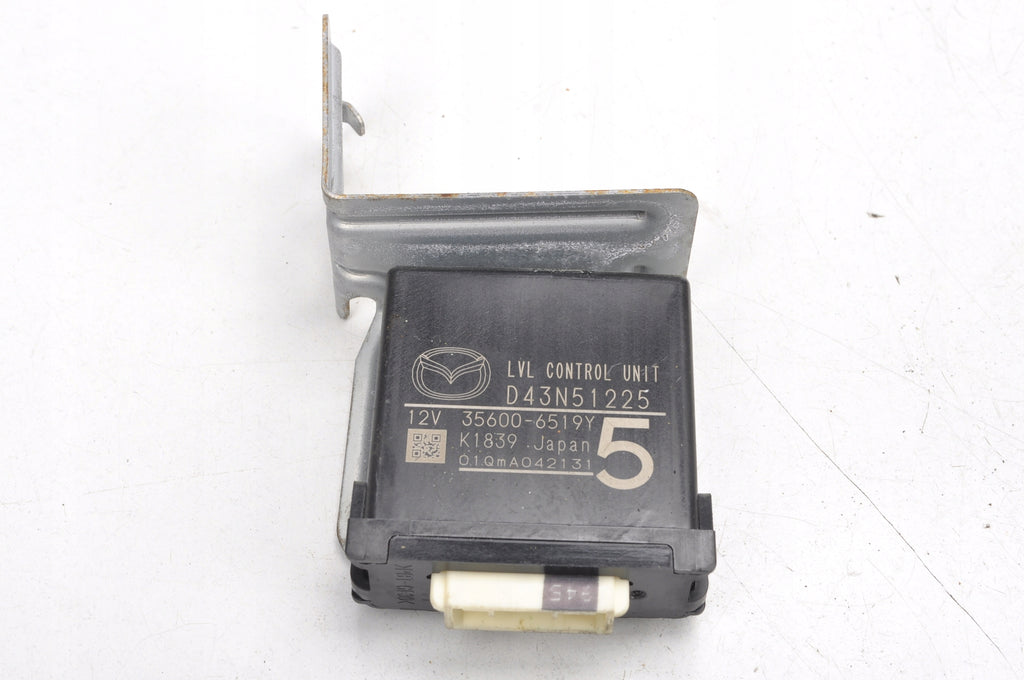 MAZDA 2 DL DJ LIFT HEADLIGHT LEVELING MODULE