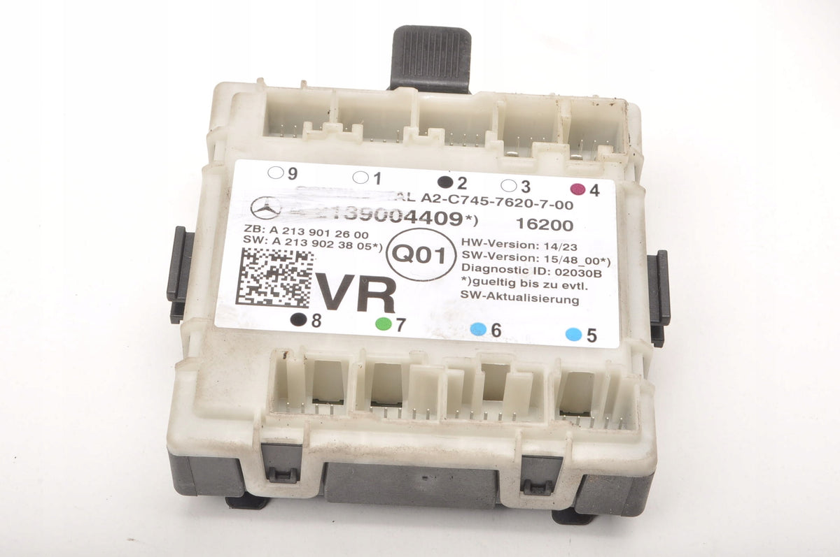 MERCEDES CLASS E W213 DOOR MODULE A2139004409 RIGHT FRONT