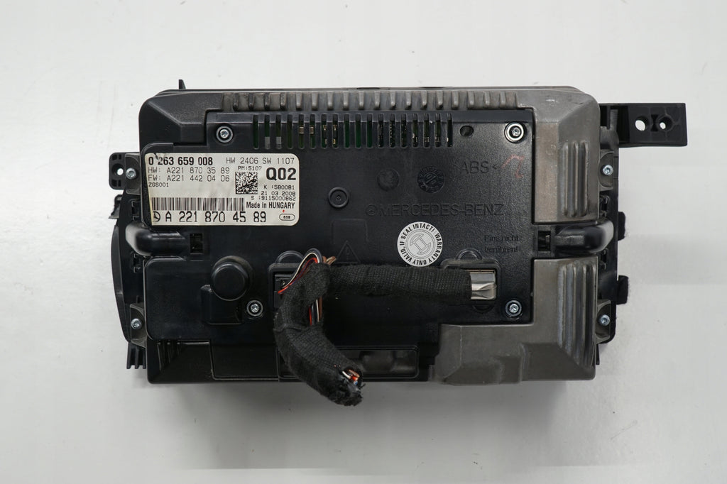 MERCEDES S W221 08R SCREEN DISPLAY A2218704589