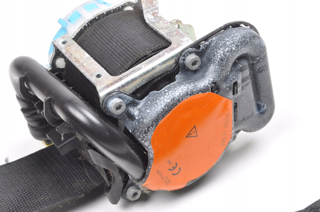MERCEDES W117 W156 W176 SEAT BELT RIGHT FRONT A1768602285