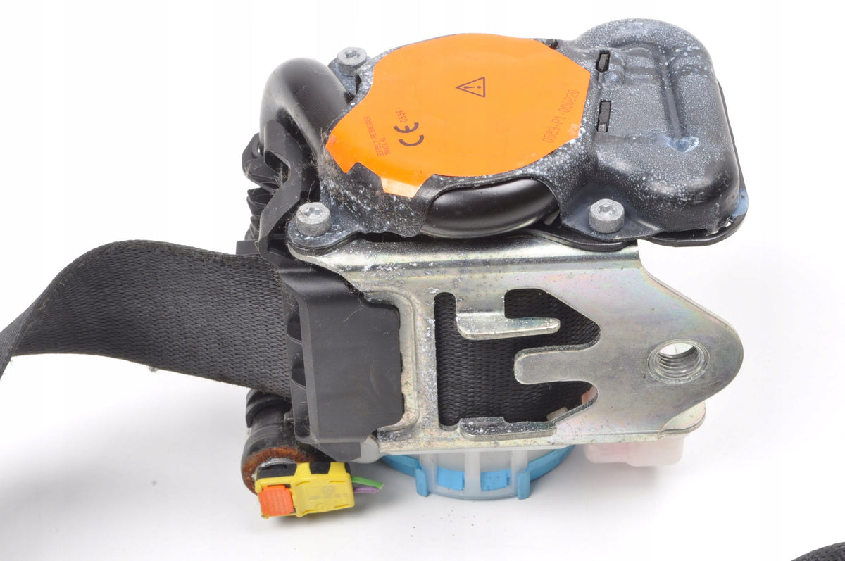 MERCEDES W117 W156 W176 SEAT BELT RIGHT FRONT A1768602285
