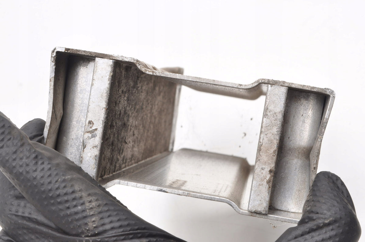 MERCEDES W207 BRACKET CRUMPLE ZONE LEFT A2076200700