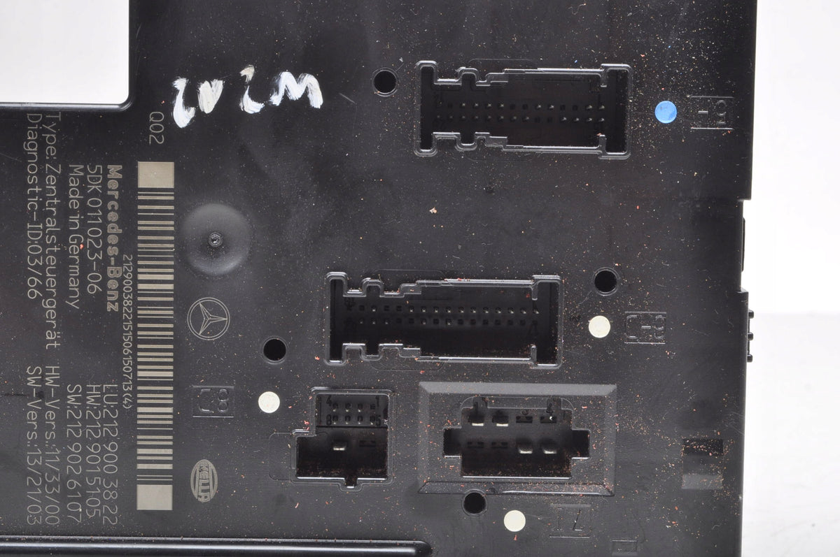 MERCEDES W212 MODULE CONTROLLER SAM 2129003822