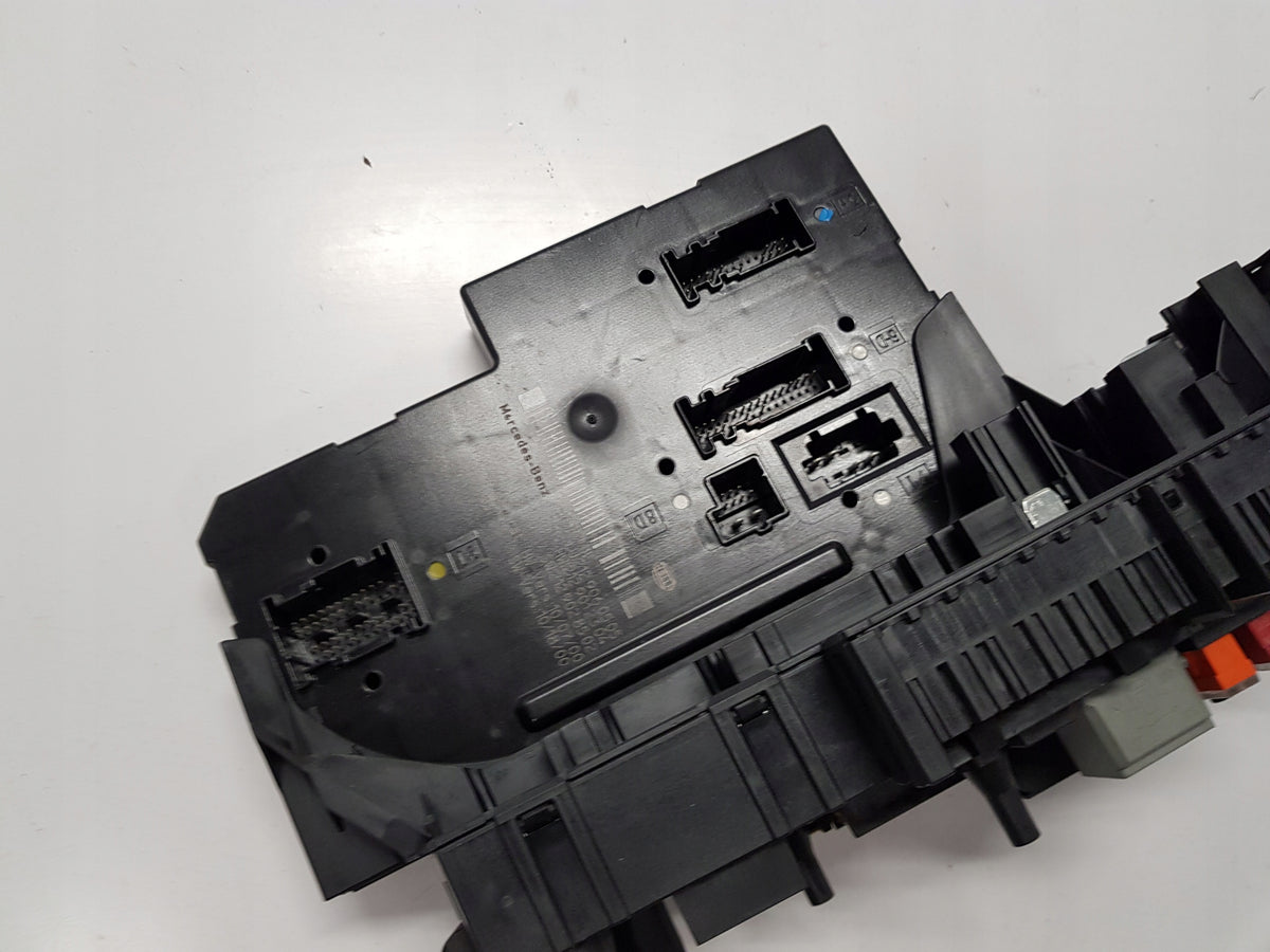 MERCEDES W212 MODULE SAM 3.5CDI 2129060505