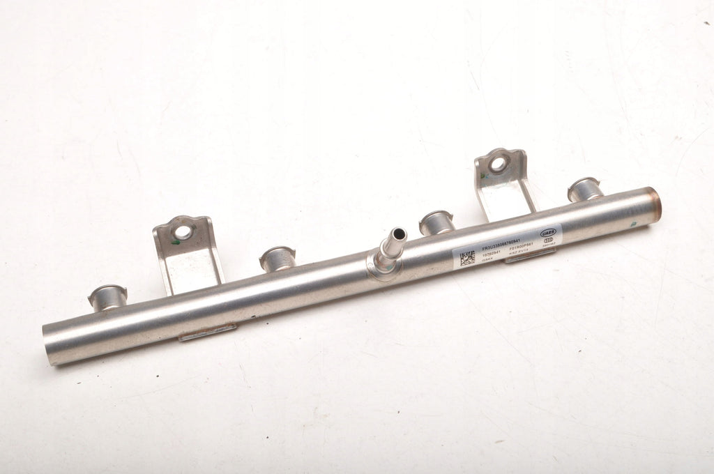 MG 3 1.5 Hybrid 194HP INJECTION RAIL 2024R 10760941
