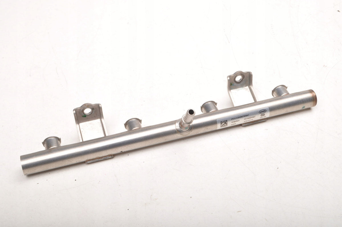 MG 3 1.5 Hybrid 194HP INJECTION RAIL 2024R 10760941