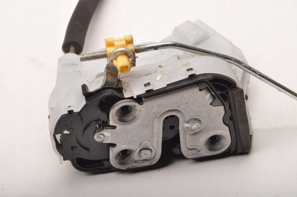 MG 3 DOOR LOCK LEFT FRONT 11341608 UK 7 PIN 2024