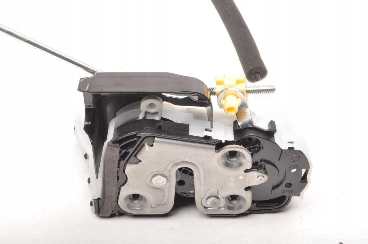 MG 3 DOOR LOCK RIGHT FRONT 11613517 2024R 7 PIN