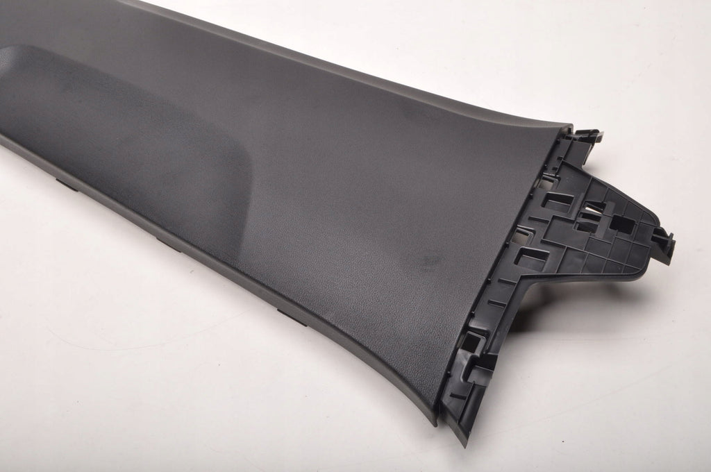 MG 3 POST COVER PLASTIC RIGHT 11202831