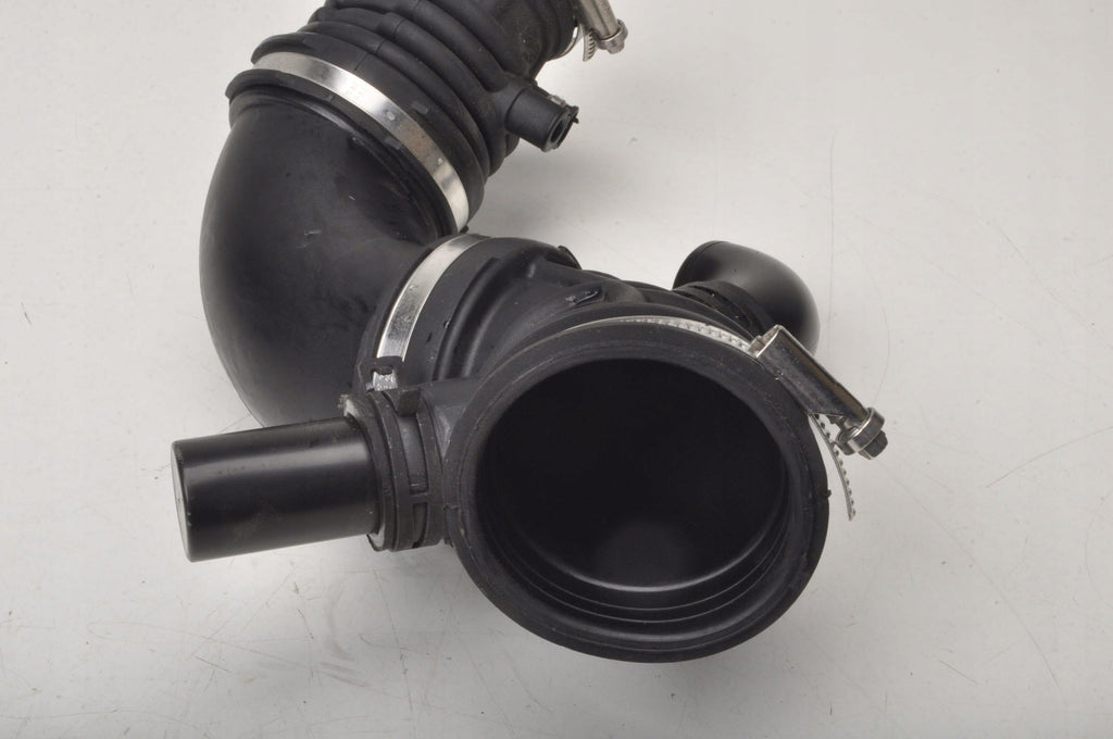 MG HS 1.5T 16V 162KM AIR INTAKE PIPE 10405559 10297049 2024