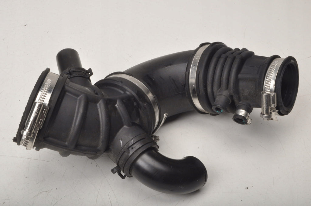 MG HS 1.5T 16V 162KM AIR INTAKE PIPE 10405559 10297049 2024