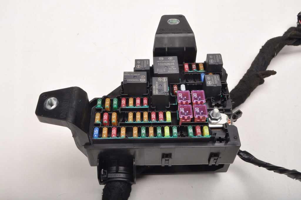 MG HS 1.5T 16V 162KM FUSE BOX