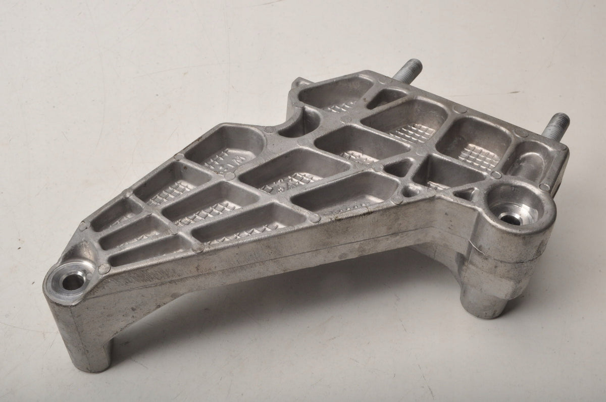 MG HS 1.5T 16V 162KM PAW BRACKET 10563953 2024 R 544 AIR CONDITIONING