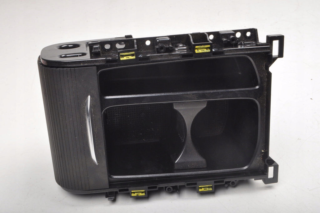 MG HS CUP HOLDER 20230207