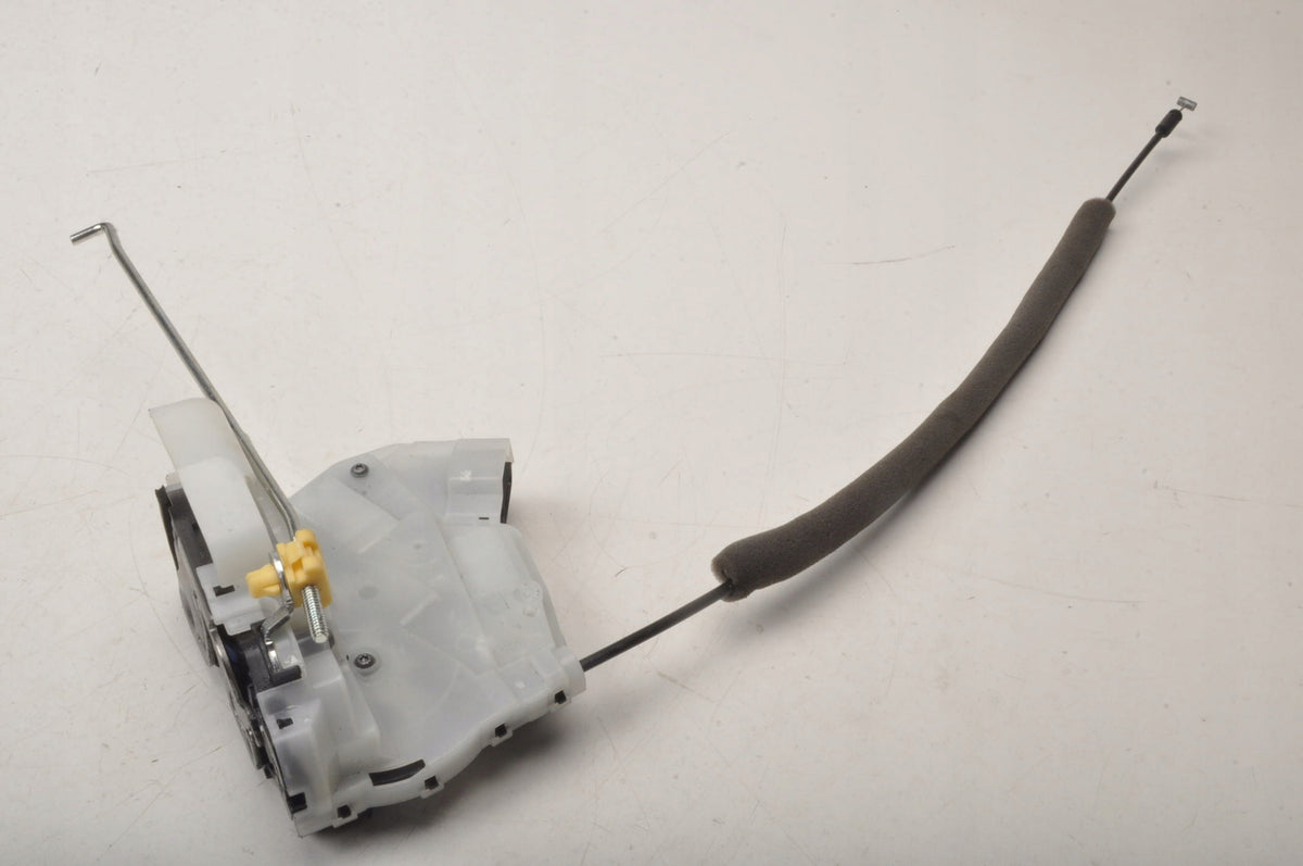 MG HS DOOR LOCK RIGHT FRONT LIFT 2024R 10527288 7 PIN