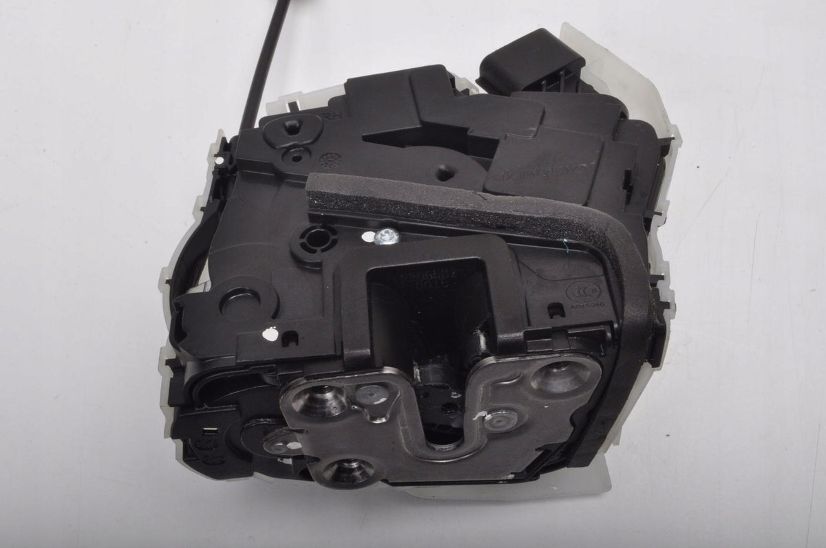 MG HS DOOR LOCK RIGHT FRONT LIFT SUV 7 PIN 10527288 UK