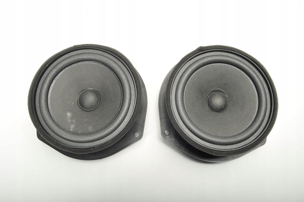 MG HS FRONT RIGHT DOOR SPEAKER 10523532