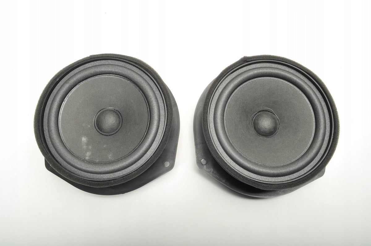 MG HS FRONT RIGHT DOOR SPEAKER 10523532