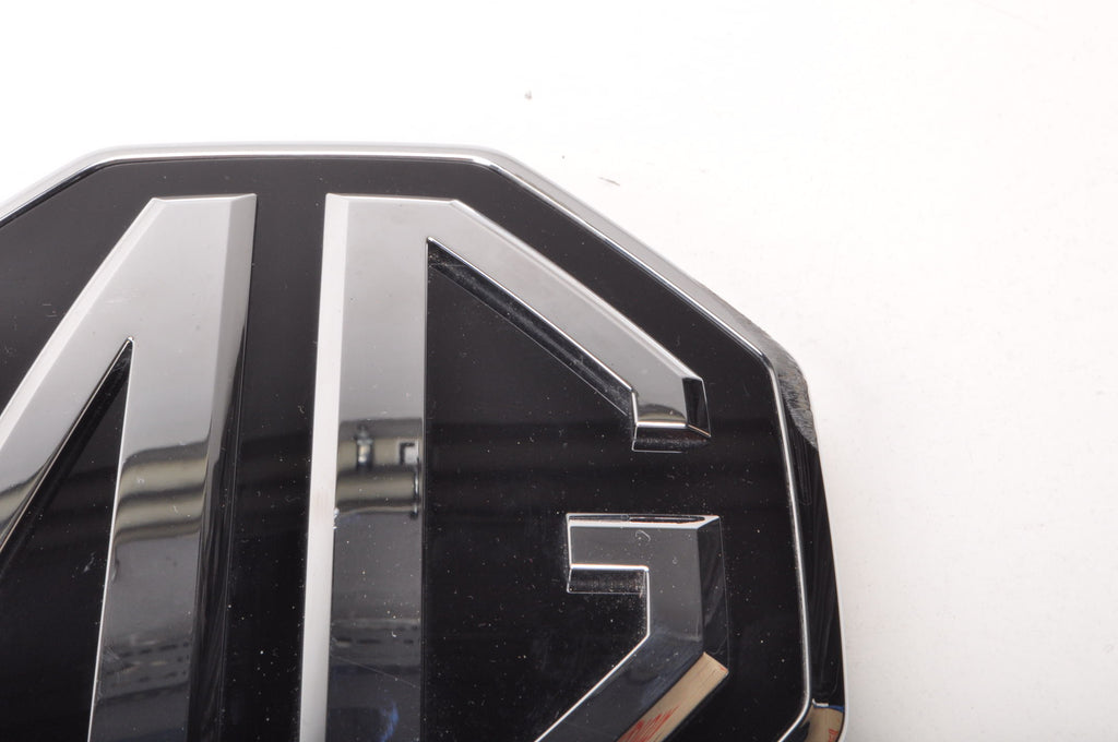 MG HS LOGO STAMP EMBLEM 10745955 2024R LIFT