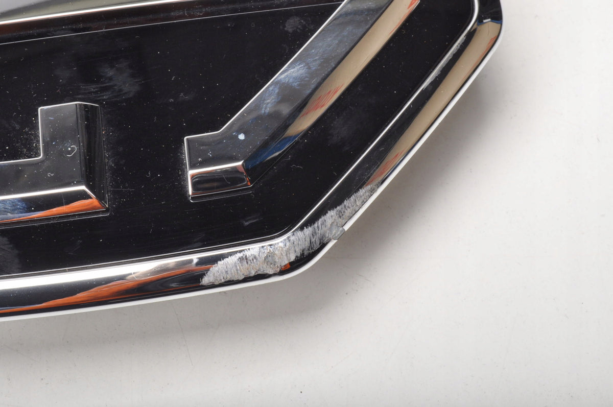 MG HS LOGO STAMP EMBLEM 10745955 2024R LIFT